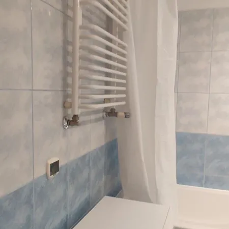 Sloneczna Kawalerka Apartment *